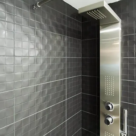 Modern & Elegant Loft