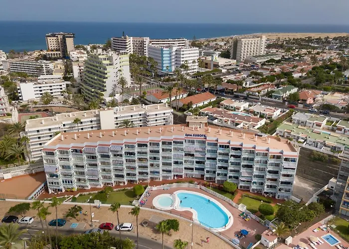 Modern & Elegant Loft Apartment