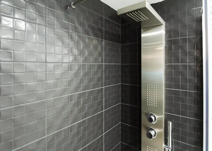 Modern & Elegant Loft